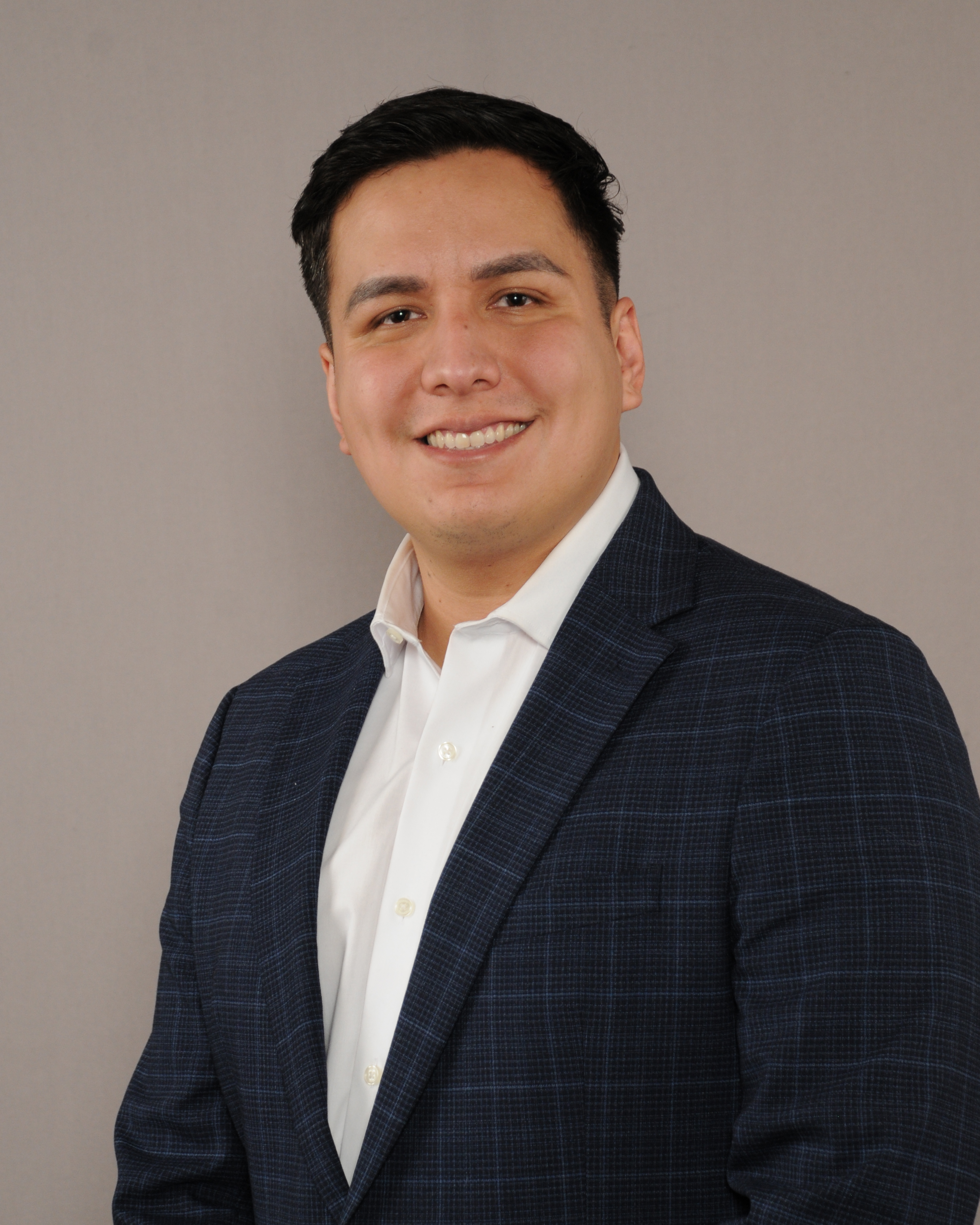 Giovanni Birrueta, PMHNP-BC